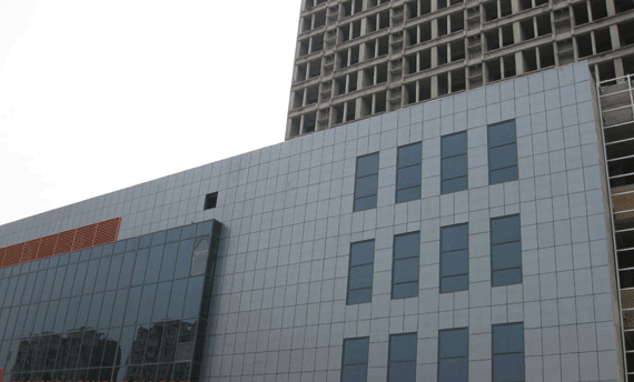 中央星城三期一體板寶潤達(dá)外墻保溫一體板工程