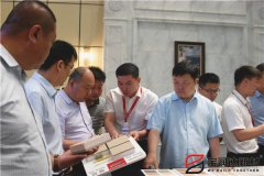 寶豐縣縣委書記、縣長許紅兵率考察團(tuán)蒞臨寶潤達(dá)參觀調(diào)研